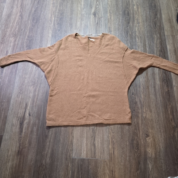 Free People Camel Brown Oversized V-Neck Sweater Slouchy Knit Pullover Size S - Picture 5 of 11